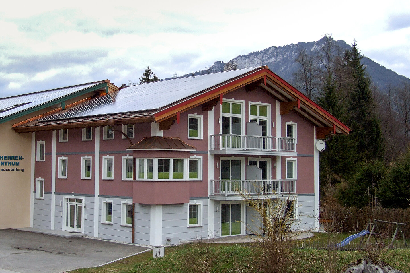 Effizienzhaus Plus in den Bergen, Bischofswiesen